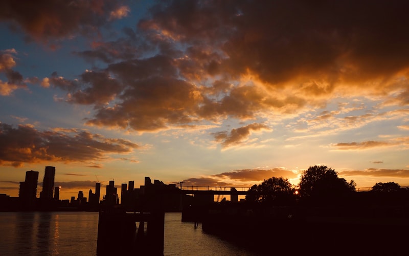 Thames river sunset romantic London